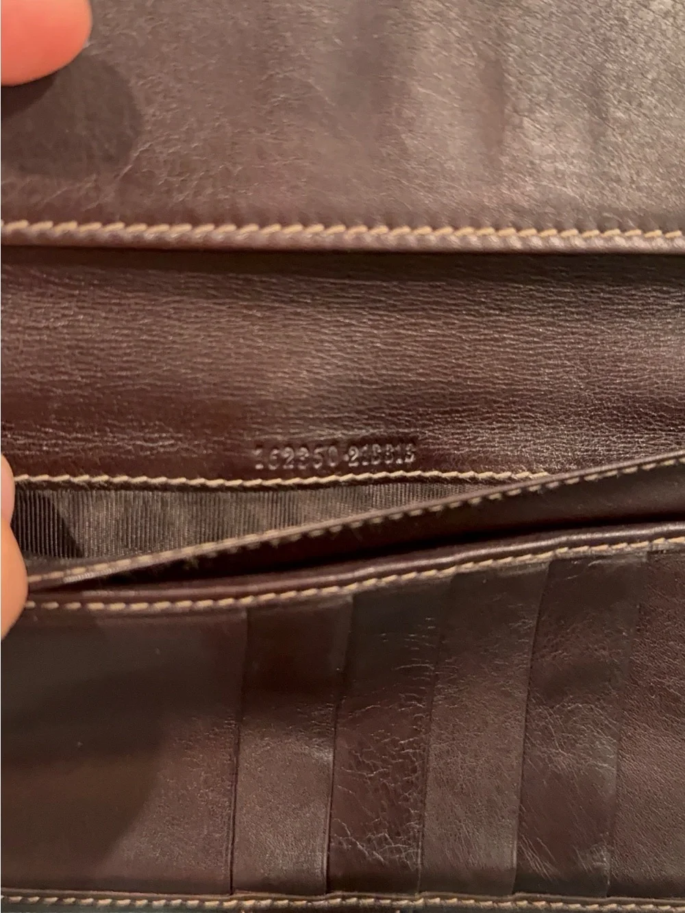 Vintage Gucci Dark Brown Leather Wallet - Picture 5 of 9
